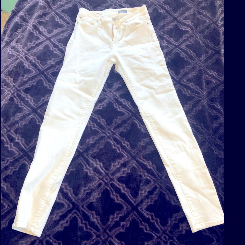 EUC Red engine white skinny jeans